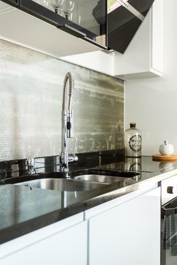 Luxury Apartment With Large Terrace Wroclaw Exterior photo